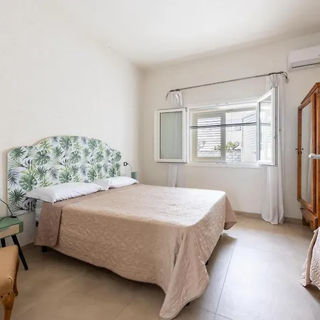 La Casa Di Zia Dedera Apartment Torre Santa Sabina Room photo
